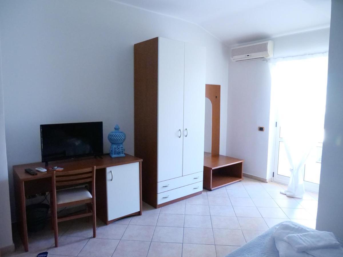 Grand Hostel Calabria Pietrapaola ภายนอก รูปภาพ