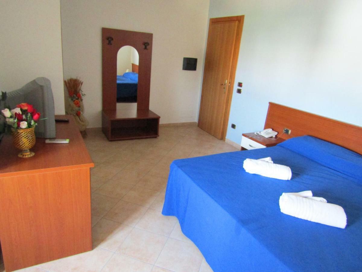 Grand Hostel Calabria Pietrapaola ภายนอก รูปภาพ