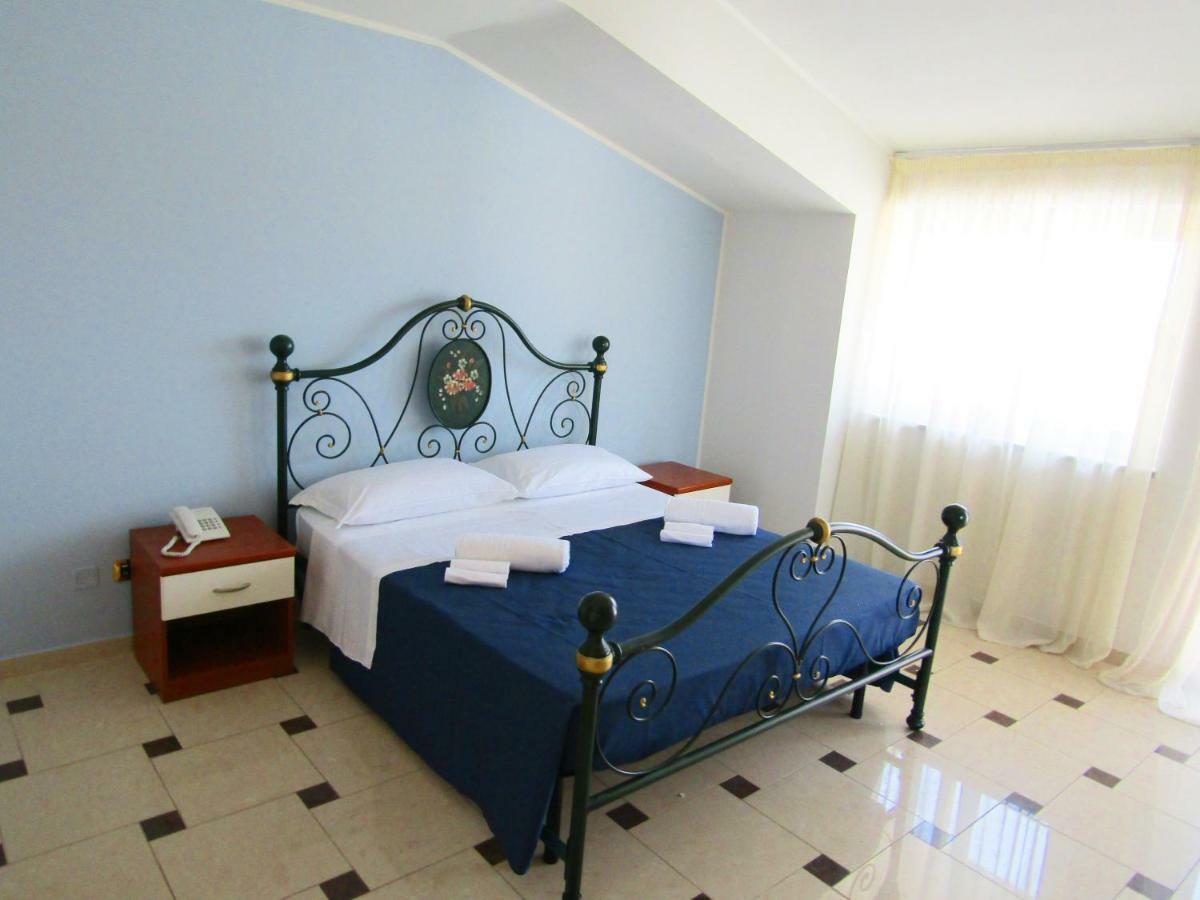 Grand Hostel Calabria Pietrapaola ภายนอก รูปภาพ
